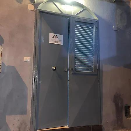 Casa Vacanza Via Toledo Naples Exterior photo